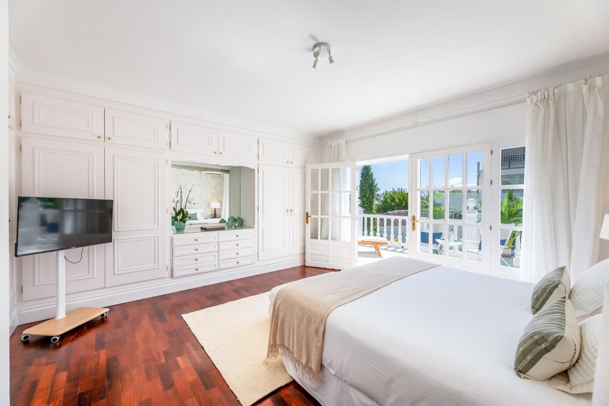 Bed & Breakfast Aurora Boutique House - Only Adults