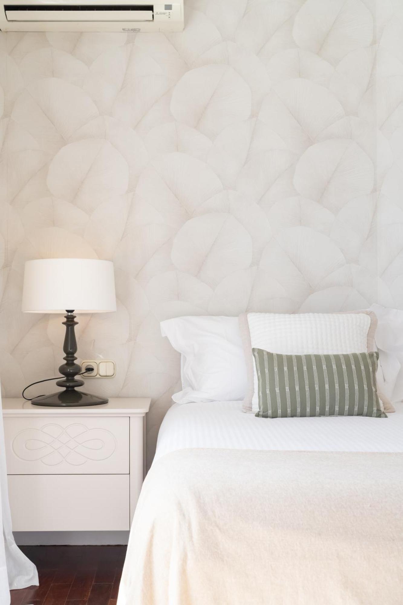 Aurora Boutique House - Only Adults Bed & Breakfast *